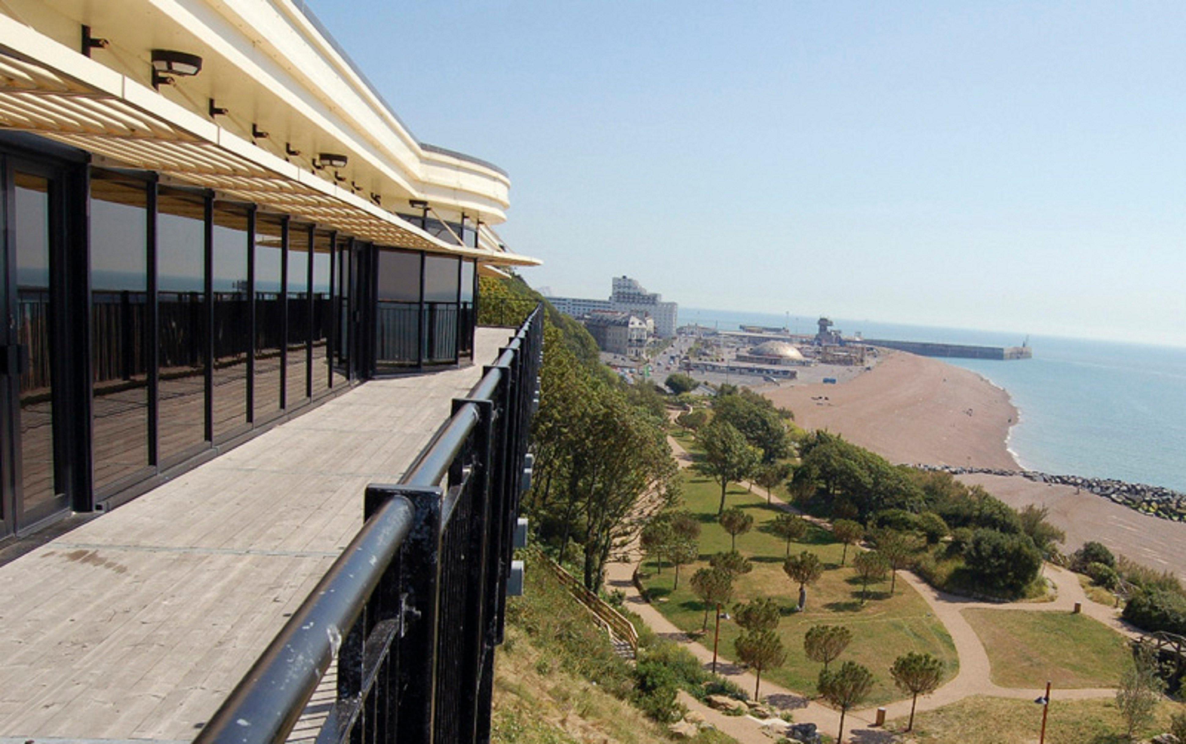 Holiday Inn Express Folkestone Channel Tunnel, An Ihg Hotel Dış mekan fotoğraf